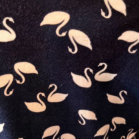 Crown & Ivy Swan Cardigan - Picture 4 of 6